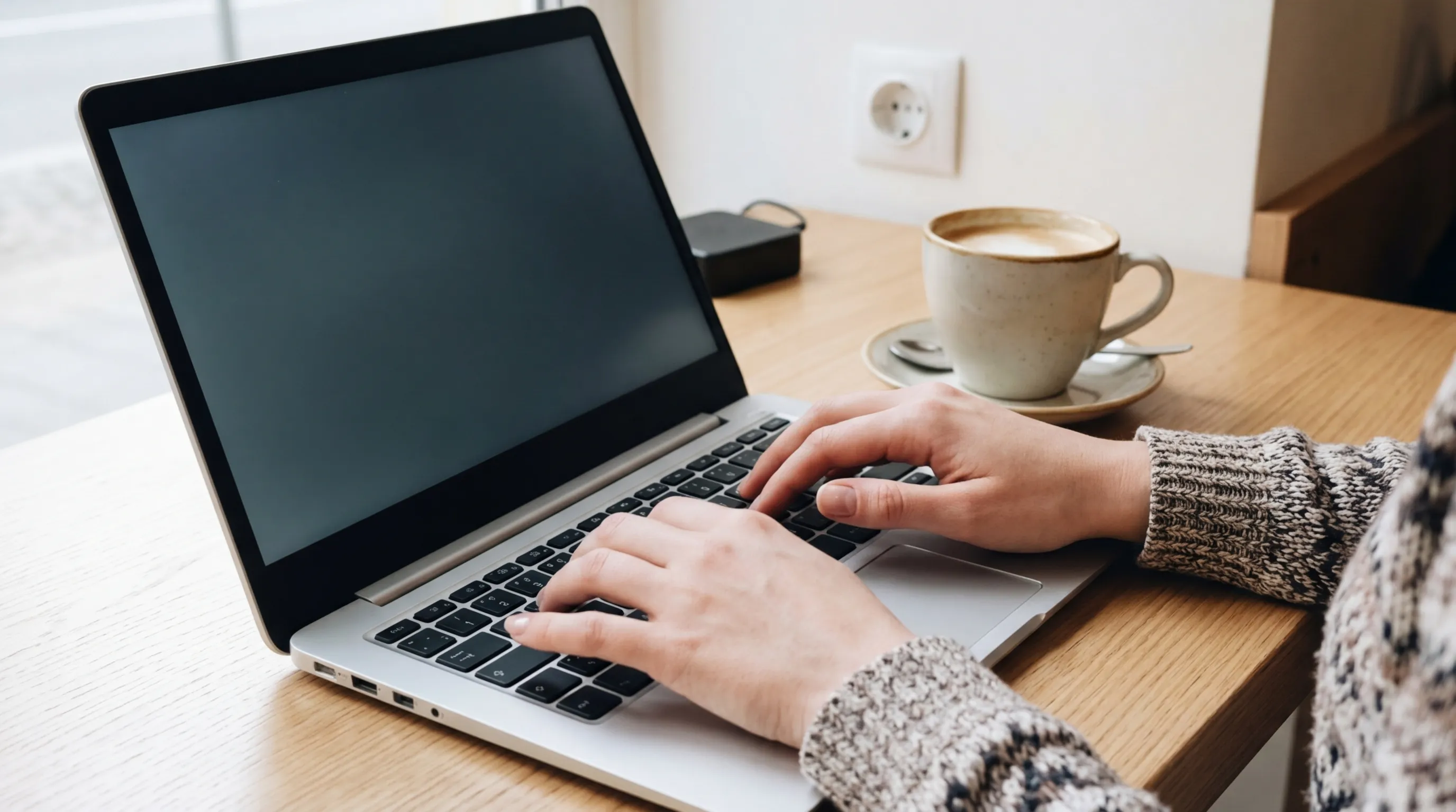 Jak software pro salony zefektivní váš provoz v roce 2026